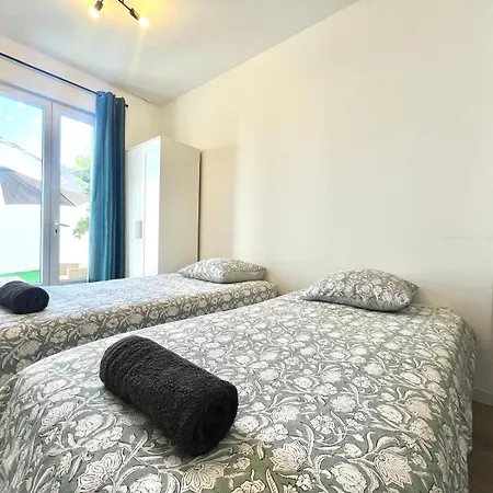 Duplex Avec Terrasse A 15 Min De Lyon Pierre-Benite